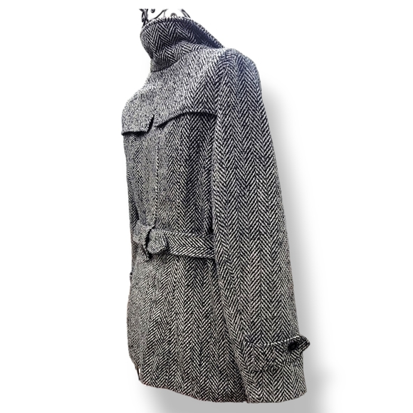 Nicole Miller Coat Womens Sz L Black Tan Herringbone Classic Chic Casual Winter - Picture 3 of 11
